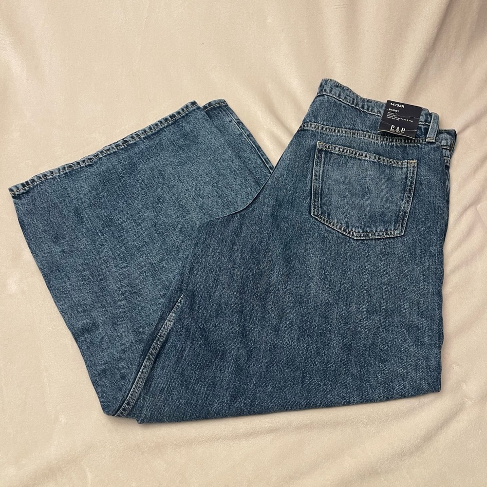 GAP Women's Relaxed Fit Blue Jeans